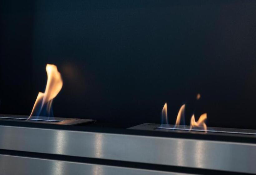 סוויטה עם ג'קוזי, Au Coeur Du Village