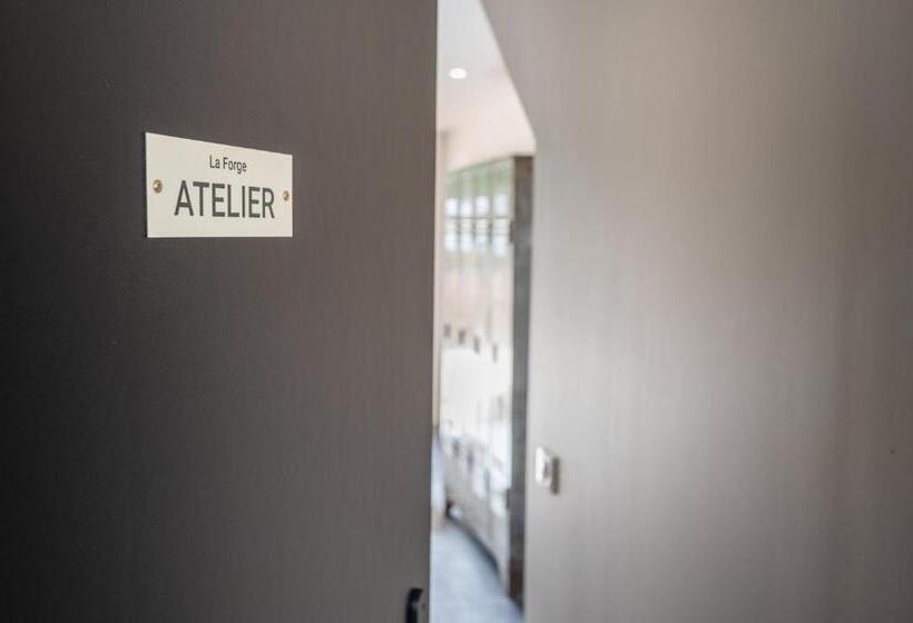 דירת חדר עם טרסה, Au Coeur Du Village