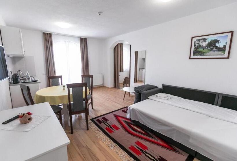 패밀리 룸, Veranda Panzio