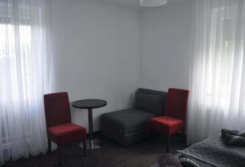 سوییت خانوادگی, Villa Karpacz