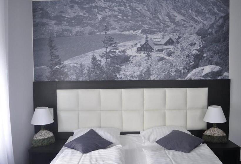 سوییت خانوادگی, Villa Karpacz