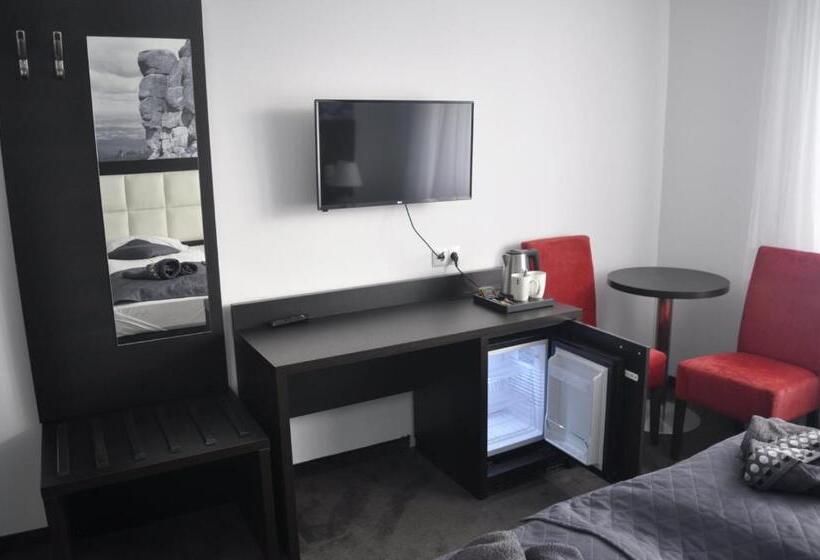 اتاق استاندارد با بالکن, Villa Karpacz