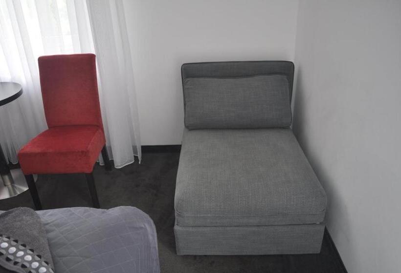 اتاق استاندارد سه تخته با بالکن, Villa Karpacz