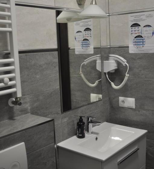 اتاق استاندارد سه نفره, Villa Karpacz