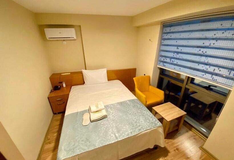Quarto Economy, Grand Life
