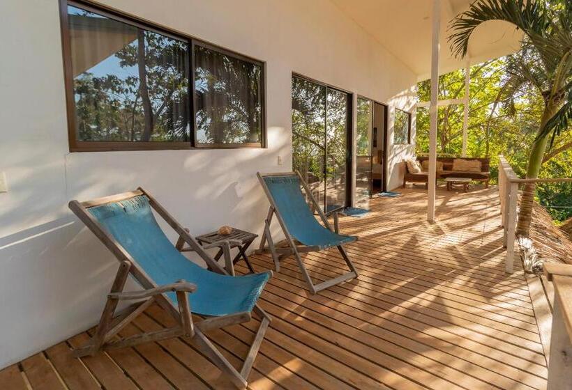 디럭스 룸 킹사이즈 침대, La Sana Surf Hotel New Management