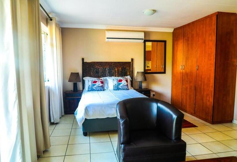 デラックスルーム, The Exclusive Guesthouse