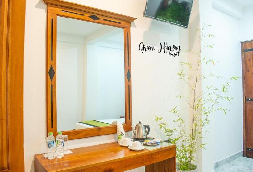 스탠다드 발코니 룸, Green Heaven Resort Kandy