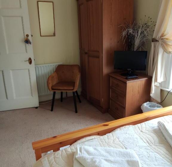 Номер Стандарт, Tivoli Guesthouse Room 6