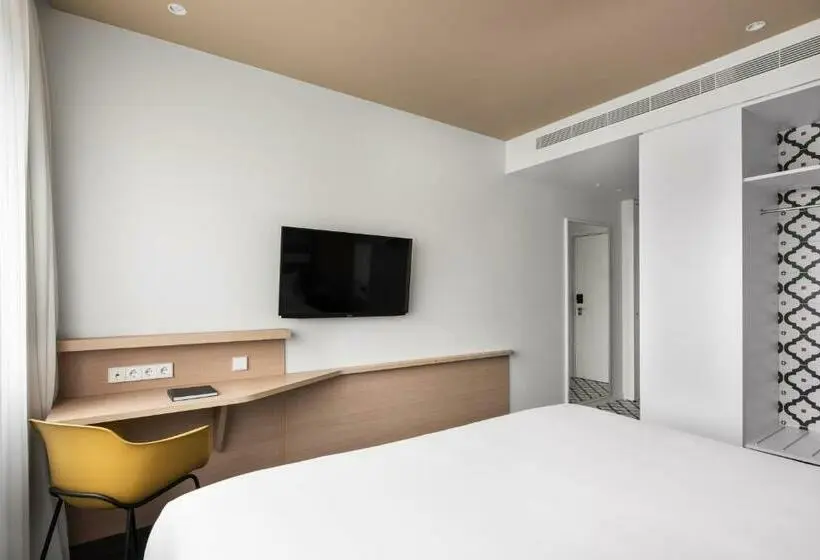 اتاق لوکس, Ikonik Lisboa
