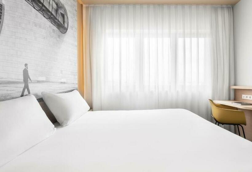 اتاق لوکس, Ikonik Lisboa