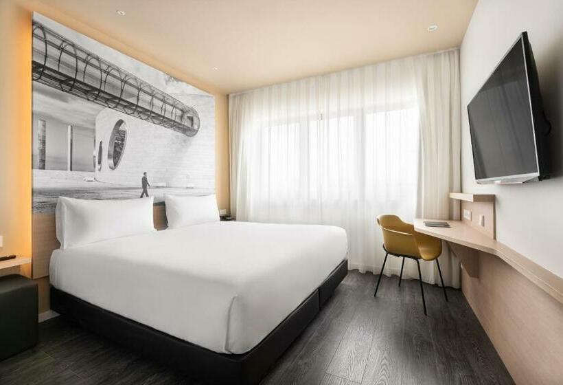 Номер Deluxe, Ikonik Lisboa