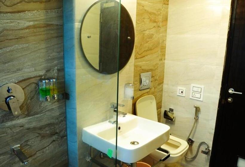 高级大房间, Jullundur 18