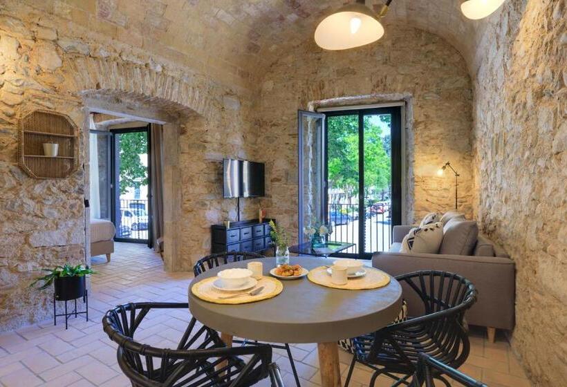 آپارتمان 1 خوابه با بالکن, La Comuna By Bon Dia Residences