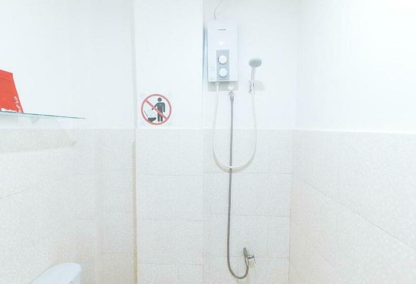 Standard Szoba, Reddoorz At Mbb Room Naia 2