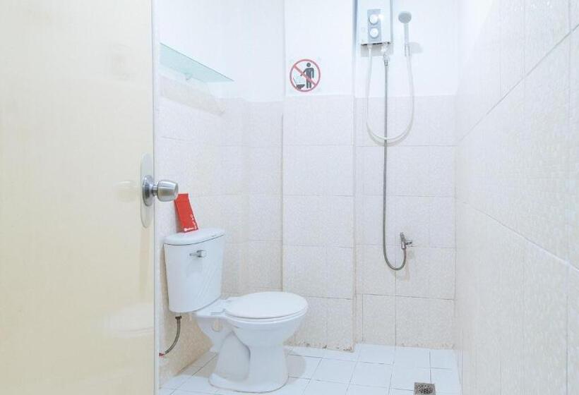 Standard Szoba, Reddoorz At Mbb Room Naia 2