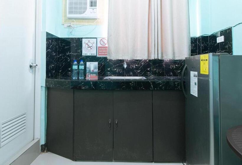 Standard Szoba, Reddoorz At Mbb Room Naia 2