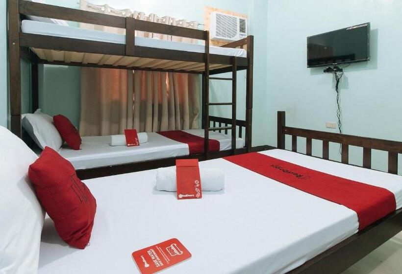 Családi Szoba, Reddoorz At Mbb Room Naia 2