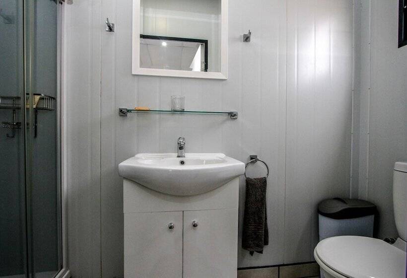 חדר סטנדרט, Sleepover Beitbridge