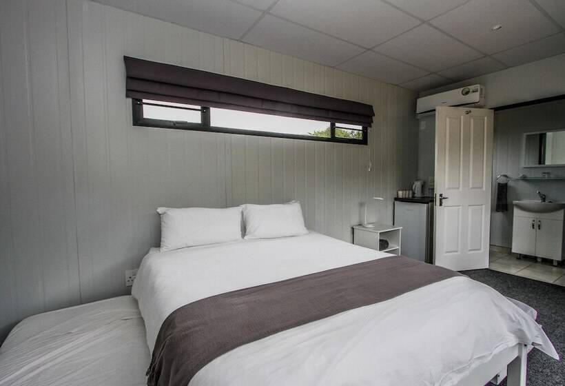 חדר משפחתי, Sleepover Beitbridge