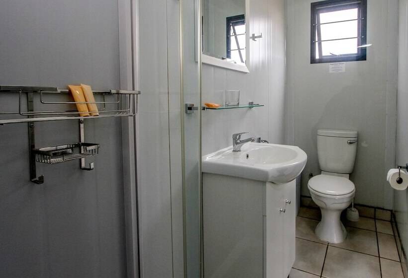 חדר משפחתי, Sleepover Beitbridge