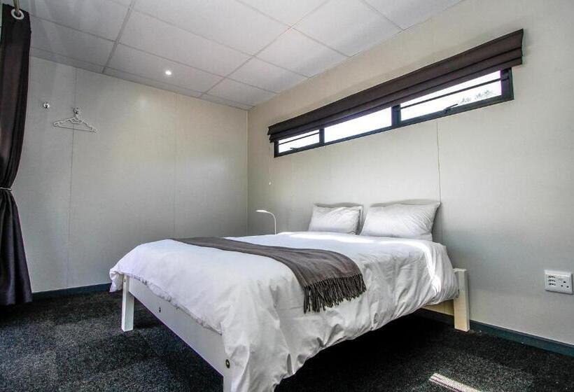 اتاق استاندارد, Sleepover Beitbridge