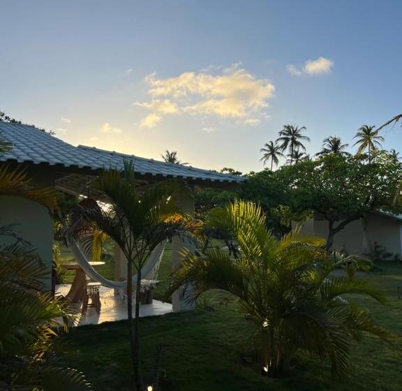 بانگلوی لوکس, Kanaha Beach Villa