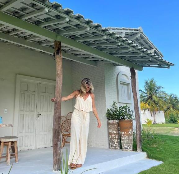 بانگلوی استاندارد, Kanaha Beach Villa