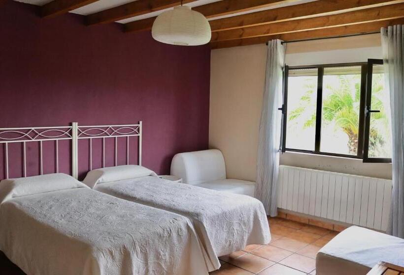 اتاق استاندارد, La Panera