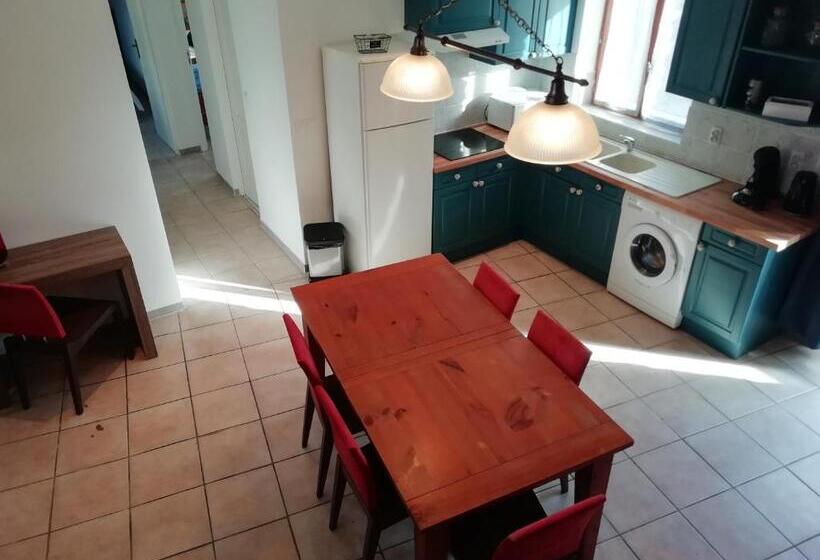 חדר משפחתי, Les Gîtes Du Petit Marcel