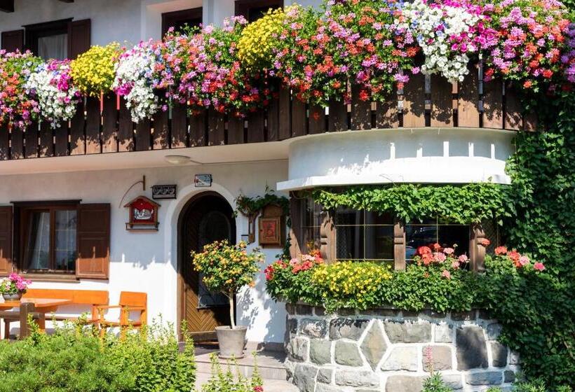 Номер Стандарт Трехместный, Villa Resi B&b