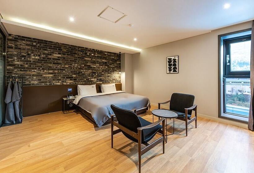 Номер Стандарт, Brown Dot Hotel Jeonggwan