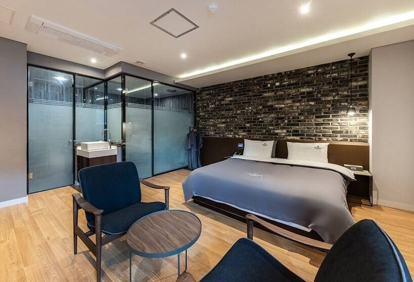 اتاق استاندارد, Brown Dot Hotel Jeonggwan