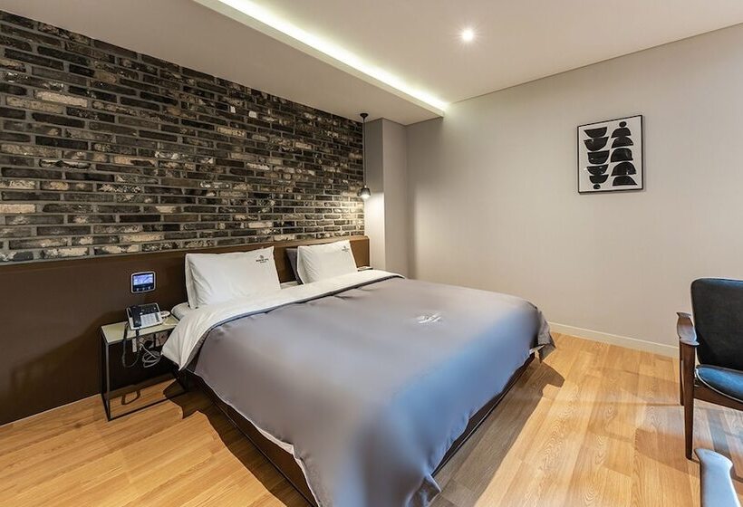 Номер Стандарт, Brown Dot Hotel Jeonggwan