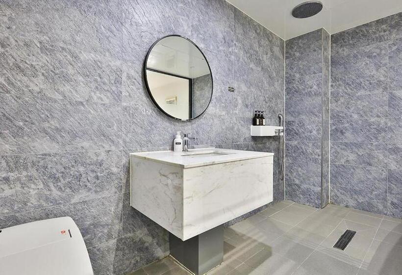 اتاق استاندارد, Brown Dot Hotel Jeonggwan