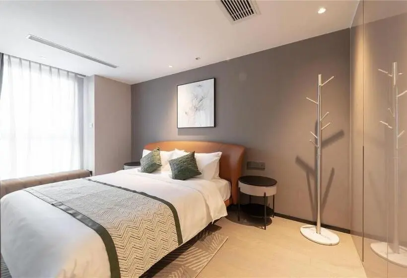 スーペリアースイート, Cresasia Residence