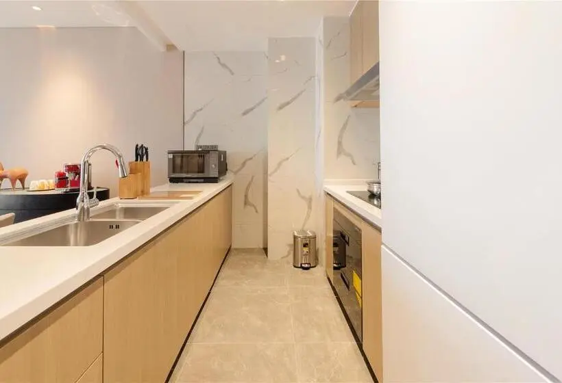 スイート, Cresasia Residence