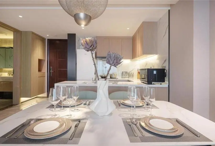 デラックススイート, Cresasia Residence