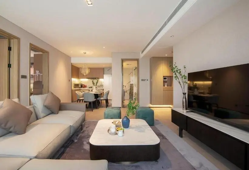 スーペリアースイート, Cresasia Residence