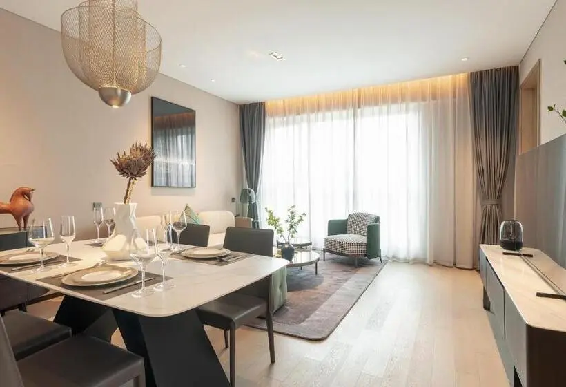スイート, Cresasia Residence