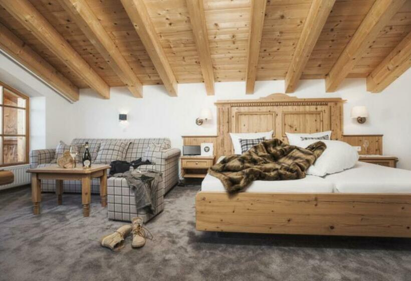 Номер Superior, Kristallhütte