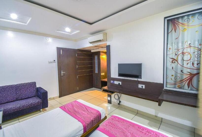 חדר דלוקס, Radiant