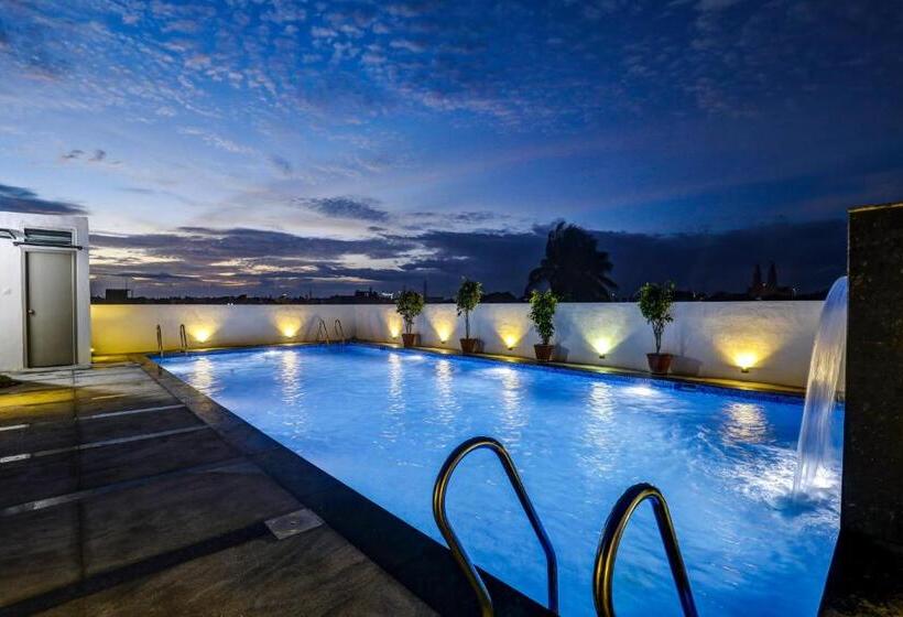 إستديو عائلى, Livaana