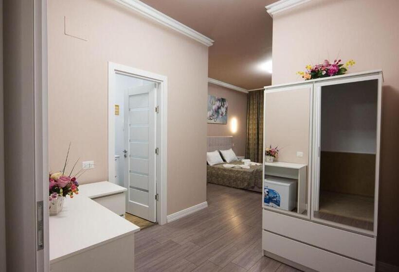 Quarto Estandar Cama King, Avantul Scm