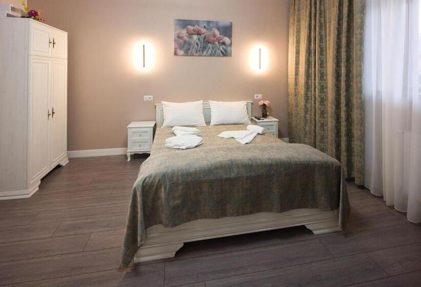 Quarto Estandar Cama King, Avantul Scm