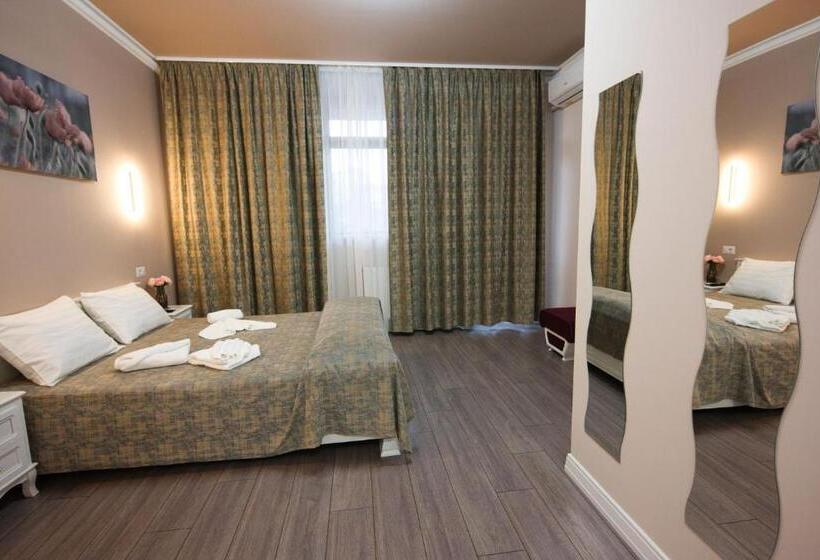 Quarto Estandar Cama King, Avantul Scm