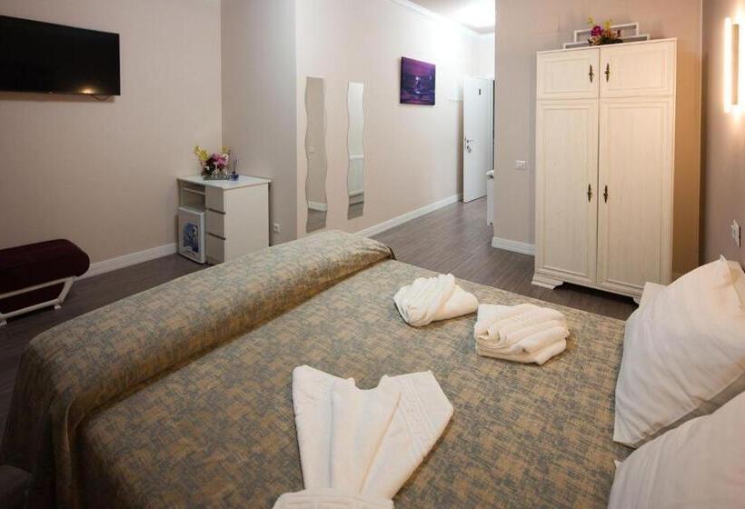 Quarto Estandar Cama King, Avantul Scm