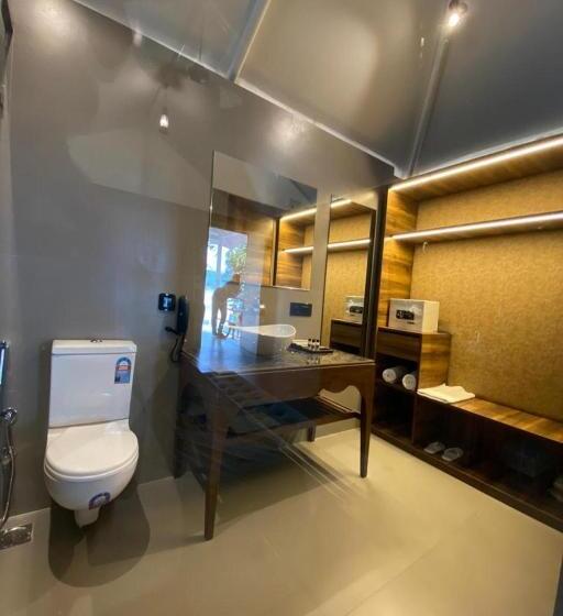 Tienda Estándar, White Feather Resort Kauncha