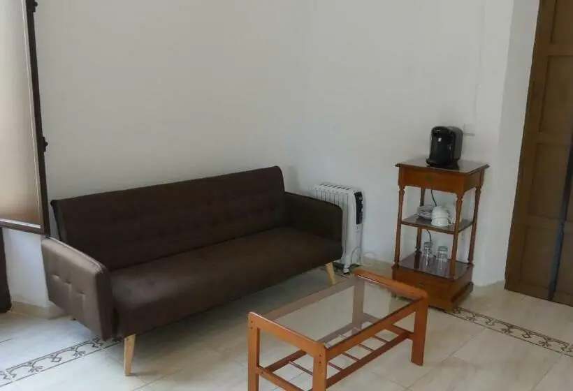 スイート, Casa De Los Sueños