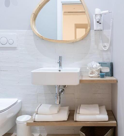 اتاق لوکس, Tresca Charme Luxury Rooms